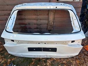 Volkswagen Tiguan  2024-2026  tailgate bootlid