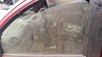 Toyota AYGO lhs front door glass For Sale