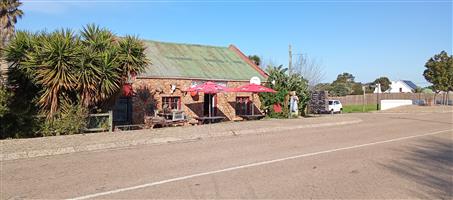 A unique opportunity to own the heart of Baardskeerdersbos