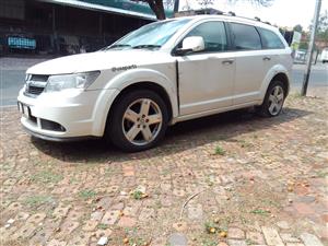 Dodge Journey – Stripping for Spare Parts 