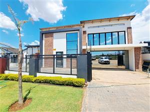 House For Sale in Nellmapius