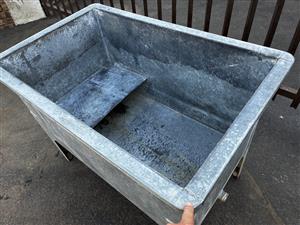 Scalding Tank galvanised 