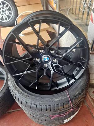 BMW Brand new mags size 19 narrow and wide