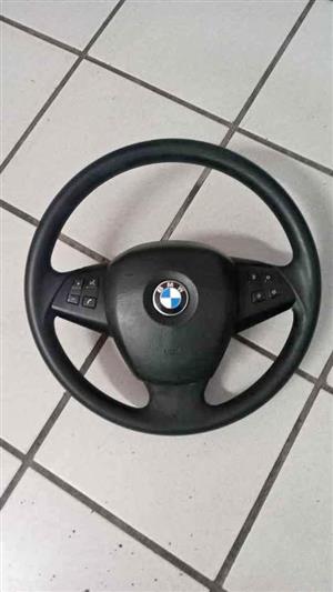 Bmw e70 steering wheel and airbag
