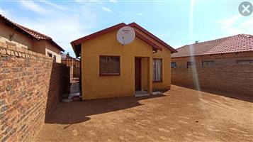House For Sale in Soshanguve East