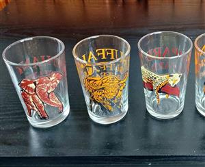 BIG FIVE CLEAR DRINKING GLASSES