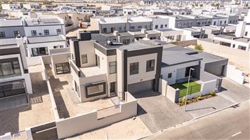 Spacious 4 Bedroom Entertainer’s Haven!