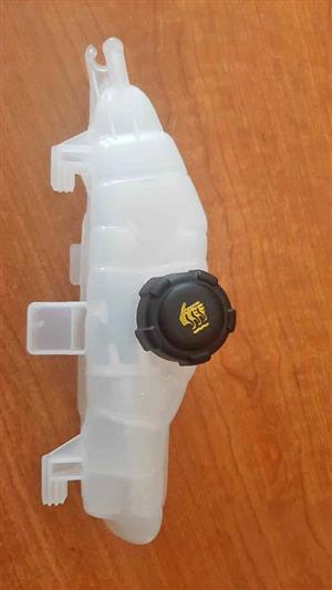 RENAULT CLIO/CLIO 111/05-14 MODUS 4 WATER BOTTLE. BRAND NEW.  FOR VARIOUS OTHER CARS TOO.