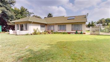 3 Bedrooms  home for sale in Libradene