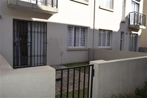 Cozy 1 bedroom ground unit for sale in Klippoortjie