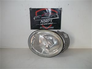 VW Beetle '99-'11 left headlight