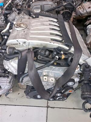 Volkswagen Golf R32 V6 Engine (AXZ)