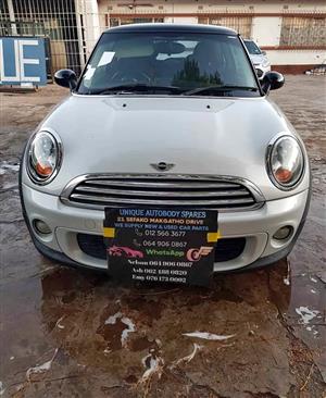 Mini Cooper R56 Stripping for Spares