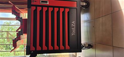 420 piece toolbox Trolley 