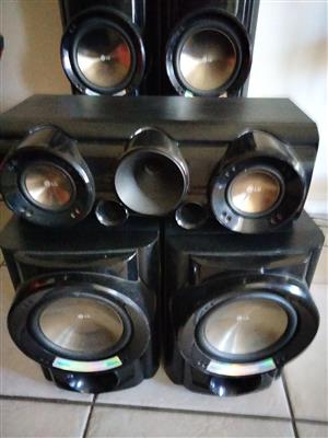 7 speakers home theater system 