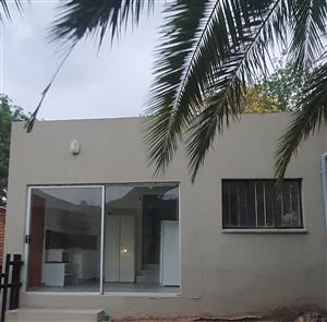 BLAIRGOWRIE. Cottage to let Blairgowrie, Beautiful 1 Bedroom on Upmarket Propert