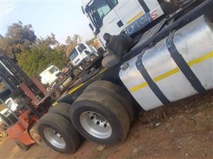 Volvo FH12 truck stripping for parts