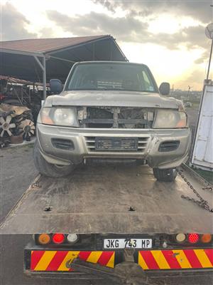 Mitsubishi Pajero 4 door parts available