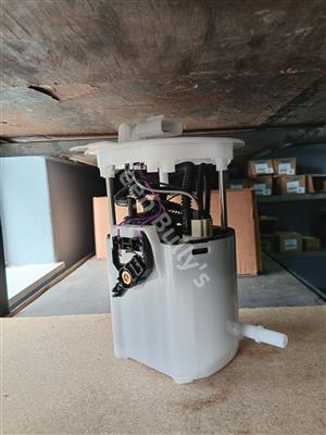 Jeep Grand Cherokee WK2 3.6 Fuel Pump In Stock - Jeep Spares  