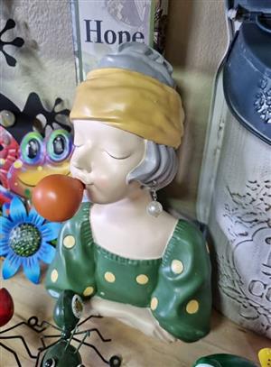 Bubble Gum Girls Resin Statue