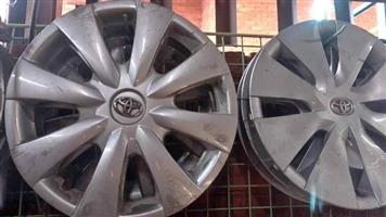 Toyota wheel caps