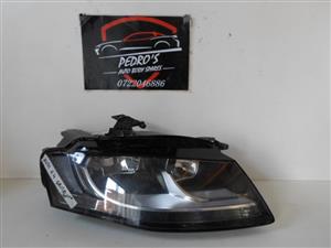 Audi A4 B8 right normal headlight 08-15