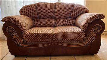 Selling Coaches/ Sofas 2x2 seaters and 1x1 seater 