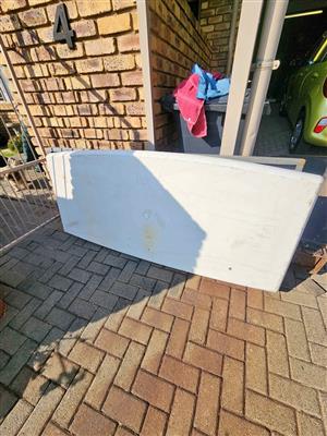 Plastic table white for sale