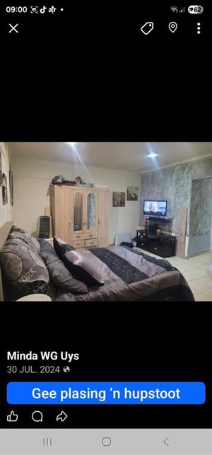 Bachelor  flat to rent