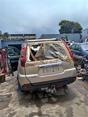 Nissan XTrail T31 M9R Engine Stripping For Spares Call or WhatsApp 