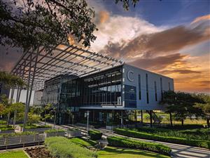 Office space to let on 1st floor in Woodmead North