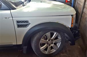 Land Rover Discovery 4  Fenders for sale