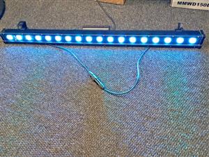 Longman Pauf-80w24 18 Led strobe light at Cash Converters Blairgowrie Plaza Randburg