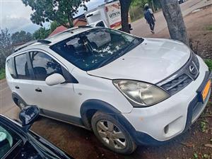 Nissan livina x gear 1.6 2015