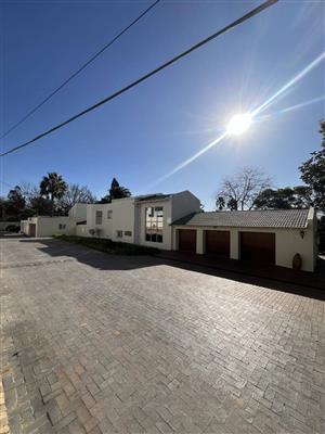 House For Sale in Bryanston East