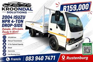 2004 Isuzu NPR 4 ton drop-side truck