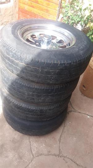 Ford cortina 5gat bakkie wiele