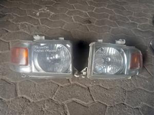 2007 ONWARD TOYOTA LAND CRUISER PAIR HEADLIGHT