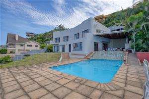 Luxurious Coastal Living or Investment Opportunity in Ballito