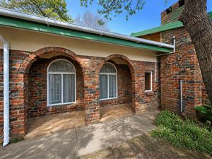 House For Sale in Ladybrand
