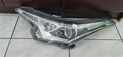 Toyota CHR heard light leftside available 