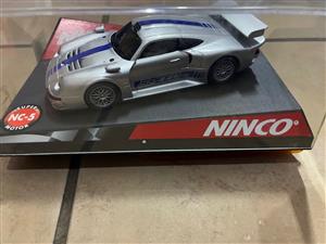 Porsche 911 GTI ninco slot car silver 
