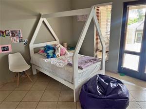 Kids House bed for sale
