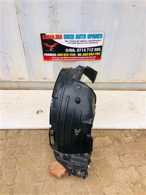 Jeep Ranegade front right side fender liner (2016-2019)