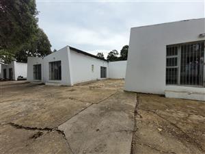 Bachelor Unit To Let – Humansdorp Central