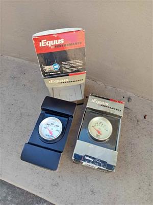 iEquus gauges
