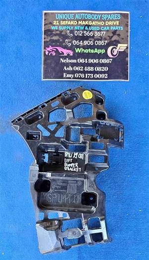 BMW X1 Bumper slider left U11