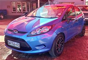 FORD FIESTA 1.4 2010
