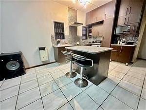Apartment For Sale in Terra Nova