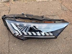 Audi Q7 SQ7 Matrix LED headlight for sale in good condition second hand original